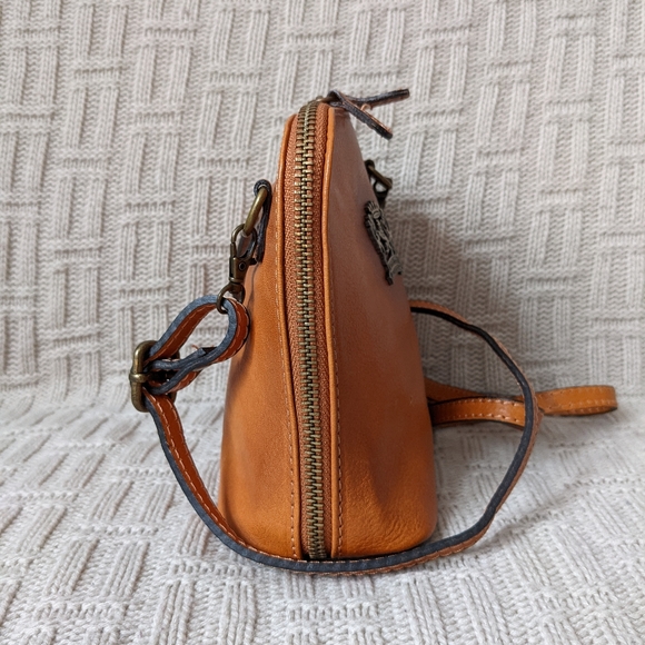 SOLD - Pratesi Firenze Crossbody Bag - EUC - Picture 4 of 16